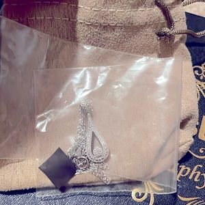 Teardrop faux diamond necklace!